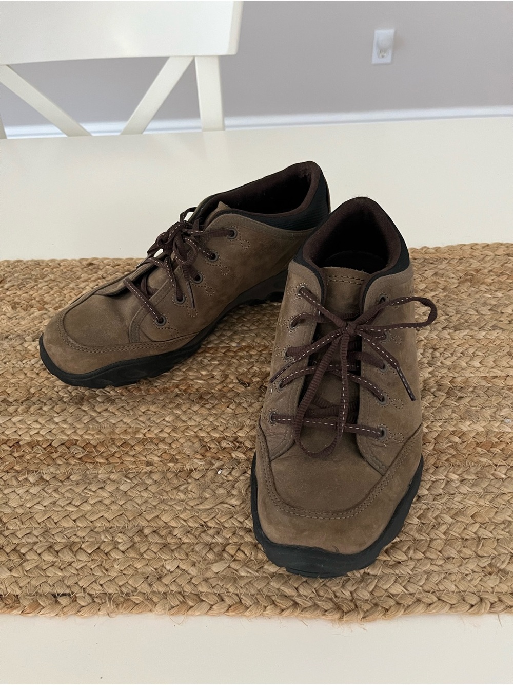 Women’s Merrell Ortholite Brown Leather Casual Walking/Hiking Shoes - 9 M